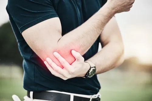 golfer with elbow pain