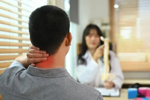 Neck-Pain-Treatment-in-Louisville-KY