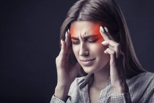 HEADACHES & MIGRAINES: HOW TO RELIEVE PAIN