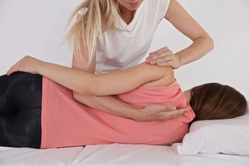 Chiropractic-Care-FAQ-in-Holts Summit-MO