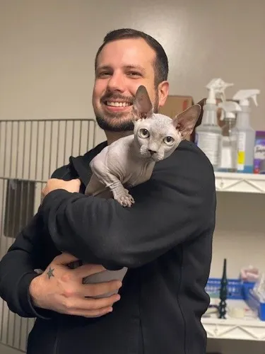 Tyler, Vet Assistant