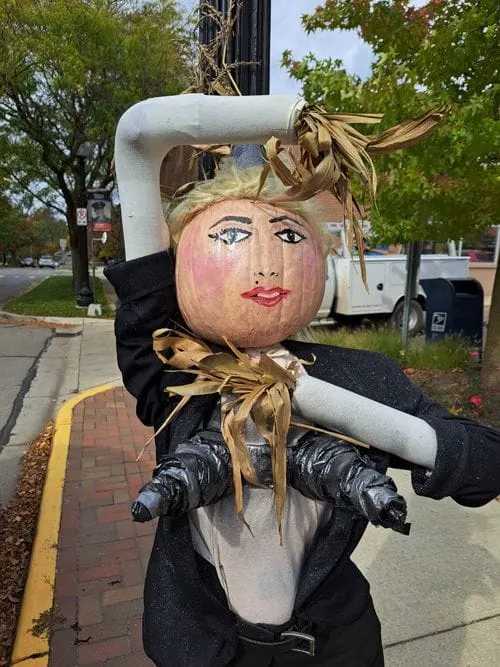 2023 12th Annual Saline Scarecrow Contest - Entry #25