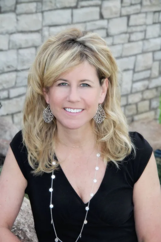 Dr. Donna Grant DDS - Norwalk, IA Dentist | Norwalk Family Dentistry