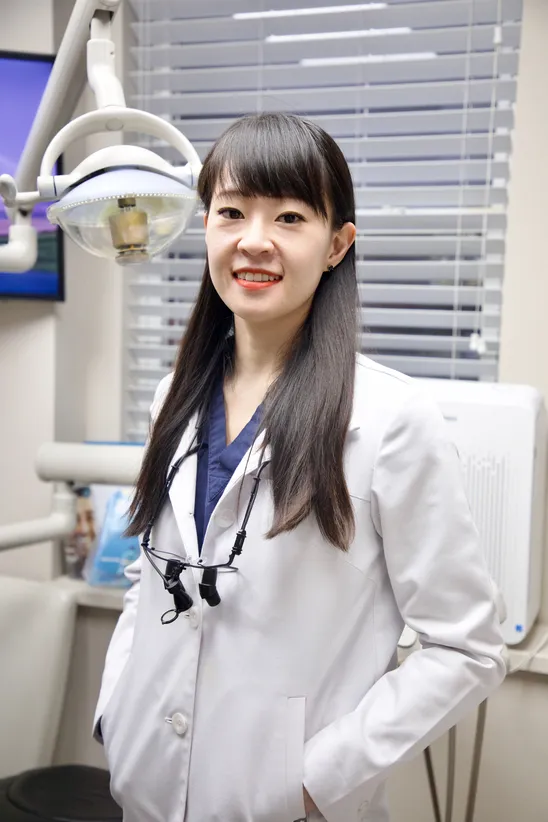 Dr. Dayoon Lee