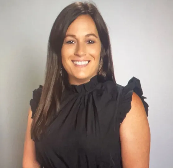 Photo of Julie DeHoyos-Office Manager