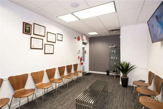 Dr. Humaira Syed. Wayne, NJ. Saddle Brook, NJ. Laser therapy. Podiatry. Foot, Ankle, Surgeon.