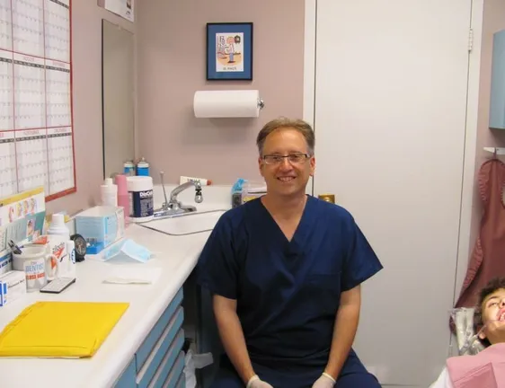Daniel Homuth, DDS