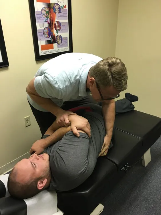 reinarts chiropractic spinal adjustment services