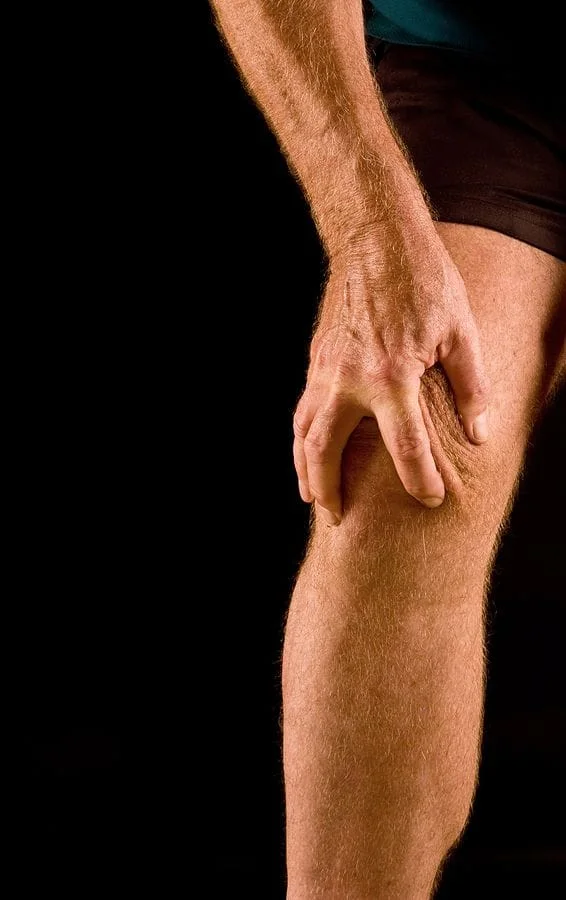Chronic knee pain can be helped with physical therapy