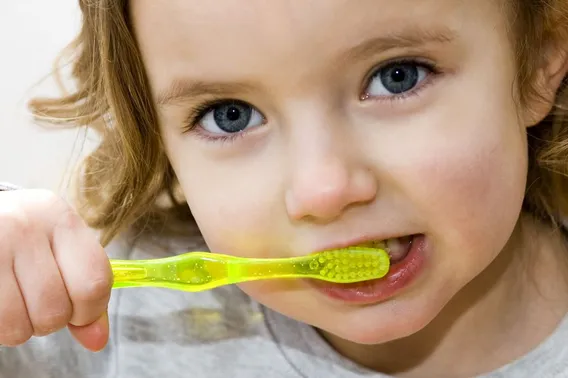 Girl Brushing - Pediatric Dentist in Brownsville, Tx