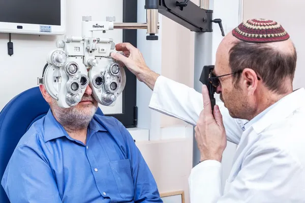 Eye Exam Image