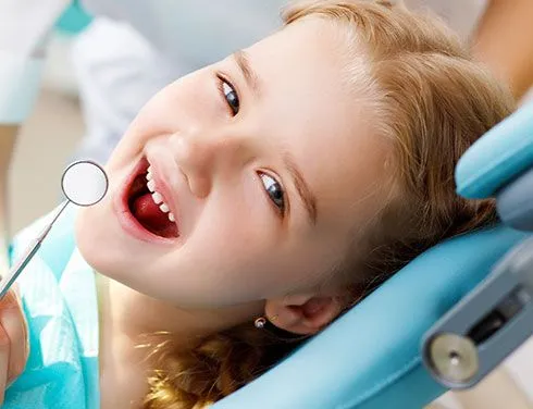 girl-in-dental-chair