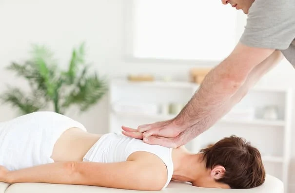 back pain treatment from your knoxville chiropractor 