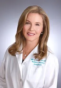 Photograph of Dr. Robin Stratmann, Pediatric Dentist in Humble, TX