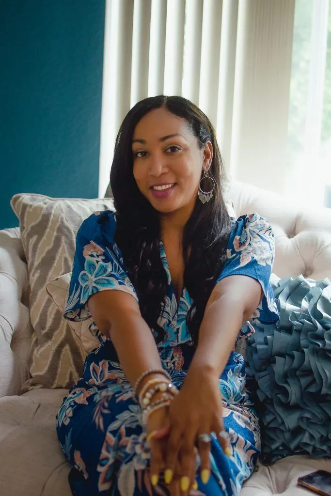 Meet Dr. Giselle Bayard, LMFT