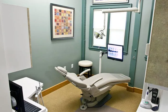 dentist-cubicle