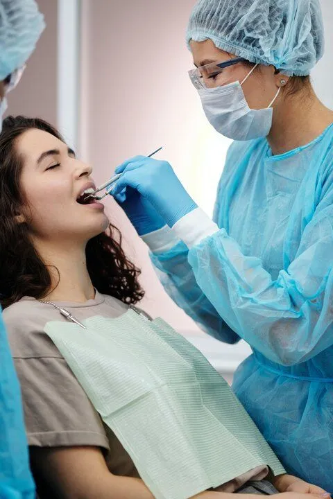 Emergency Dental Care in Lennox