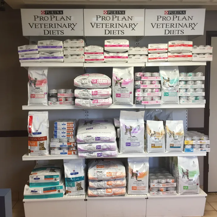 Purina Cat Food Shelves