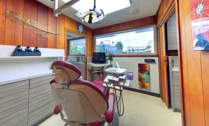 Photo in office showing the dental chair