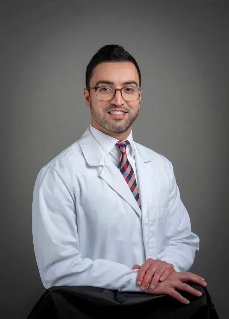 Dr. Monim Albazzaz, Dentist, Waukegan, IL