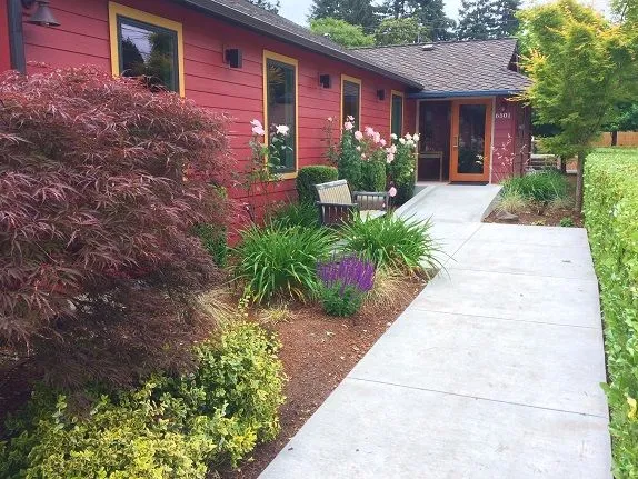 front walkway with ADA ramp chiropractor milwaukie oregon 