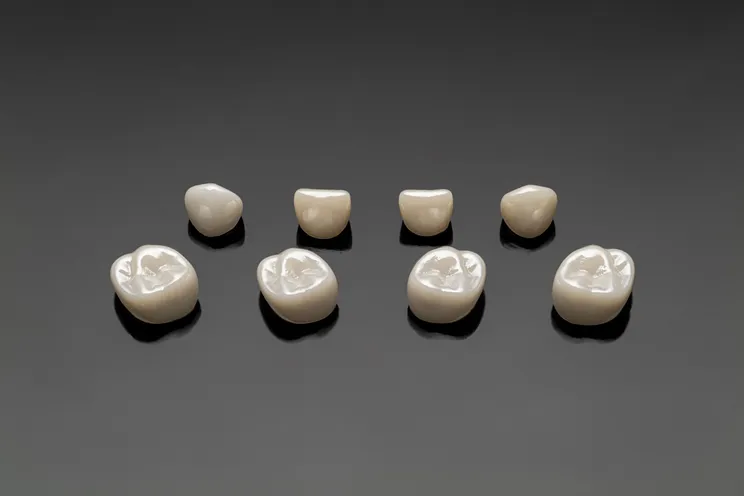 Zirconia Crowns 