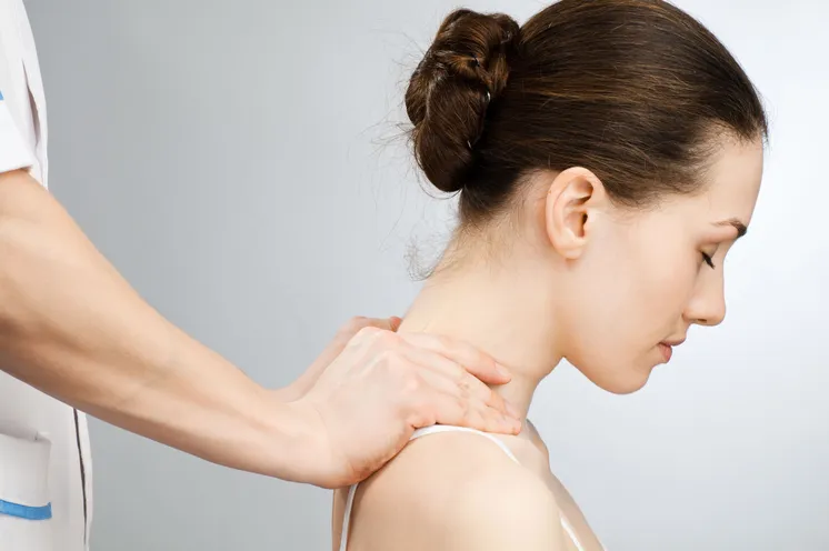 Neck pain chiropractor