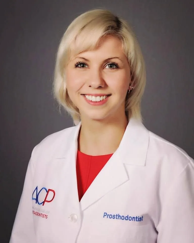 Prosthodontist New York NY - Loreta Geneviciute DDS