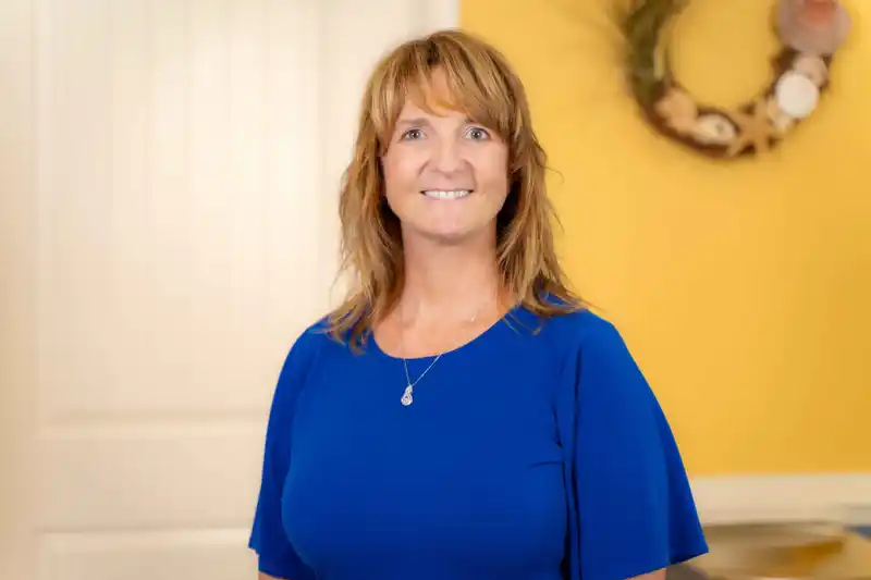 elderly couple happily riding their bike sin Chesapeake, VA