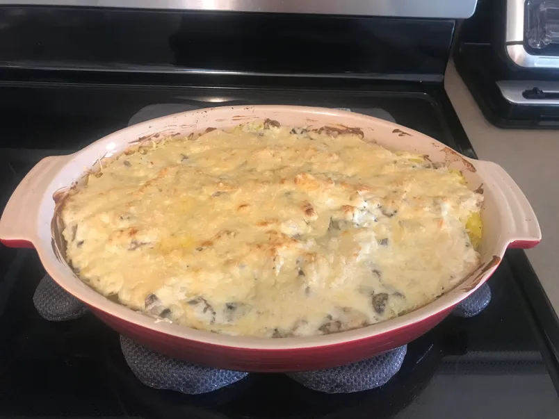 Spaghetti Squash Chicken Tetrazzini