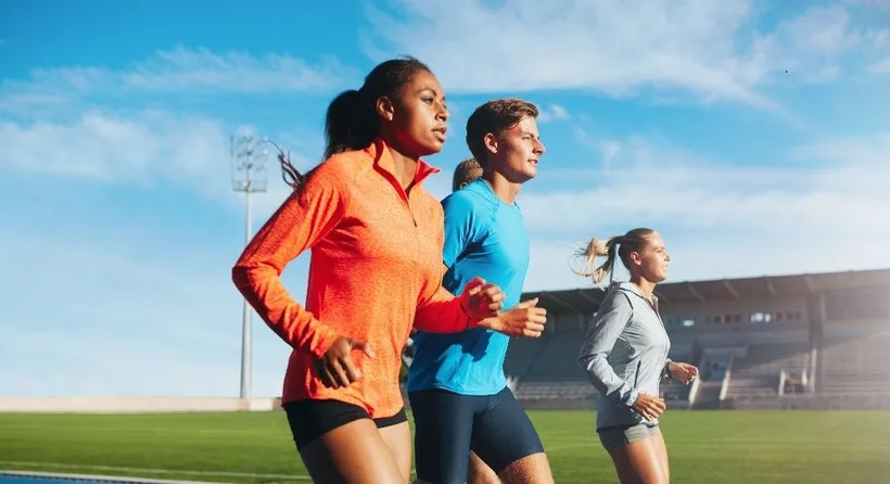 teens running