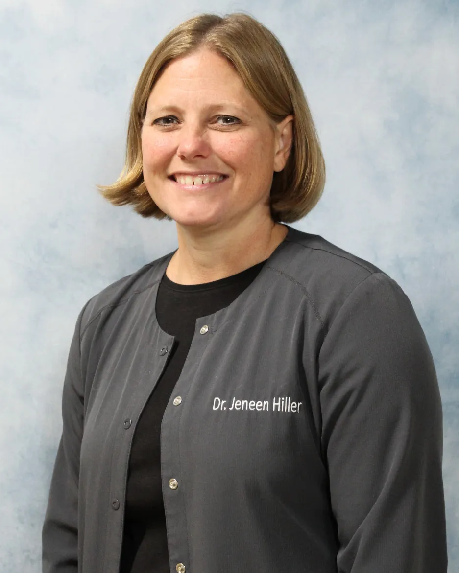 Dr. Jeneen Hiller, Veterinarian in Wheaton 