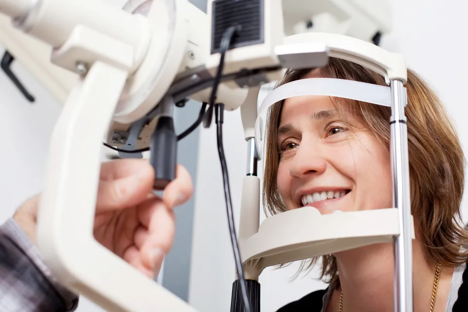 woman getting tested for dry eye