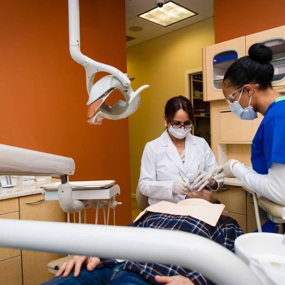 Charlotte, NC Dentist