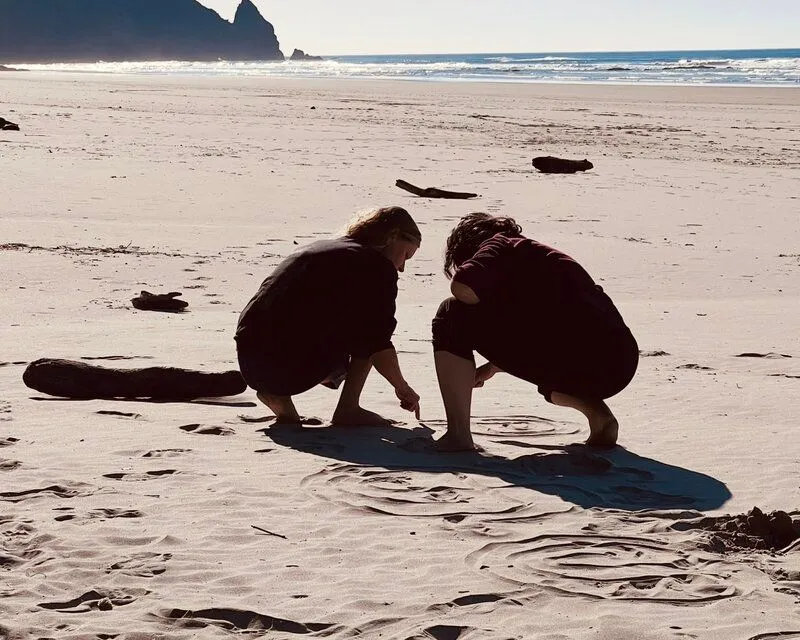 friends practicing mindfulness