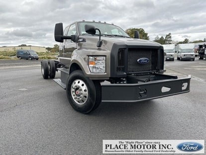 2024 Ford F-650 Chassis Cab