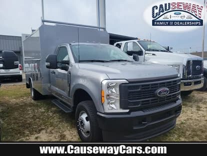 2023 Ford F-350 Chassis Cab